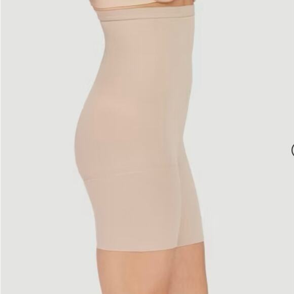 SPANX - Assets by Sara Blakely‎ Hi-Waist Mid-Thigh Shaper Nude Size 4 - Picture 5 of 11